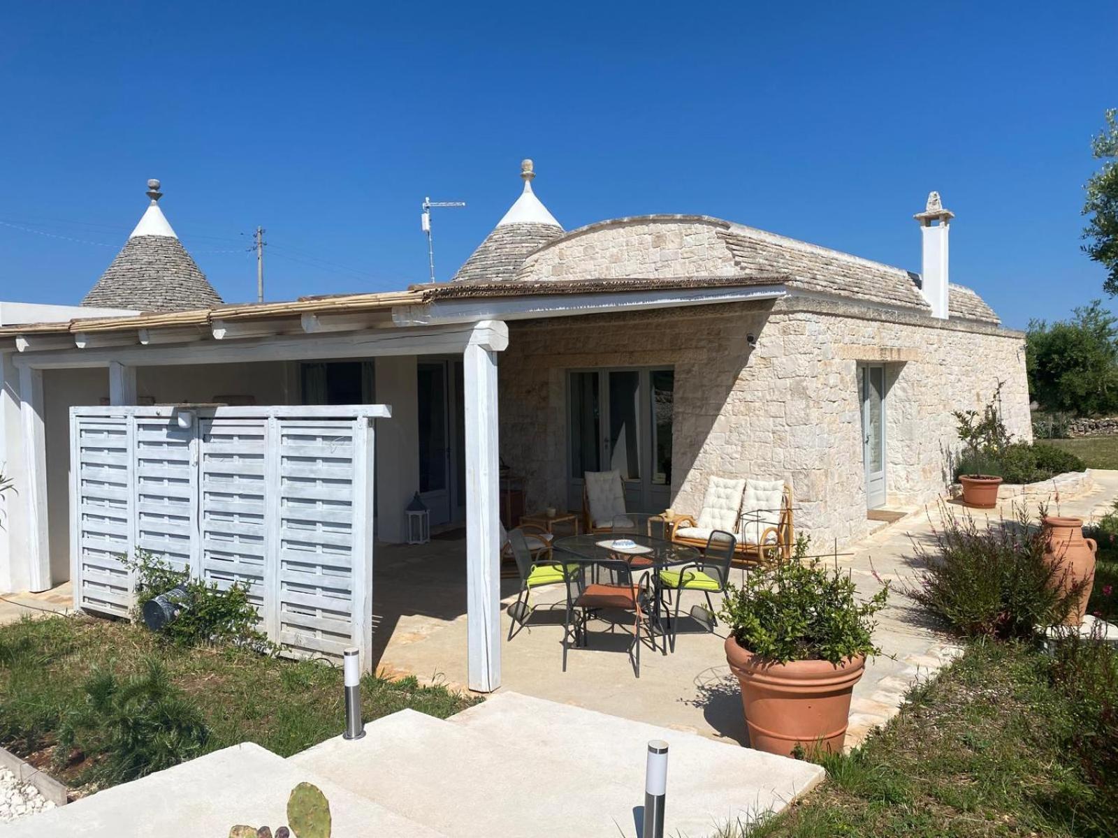Вилла Trullo Masso Antico Альберобелло Экстерьер фото